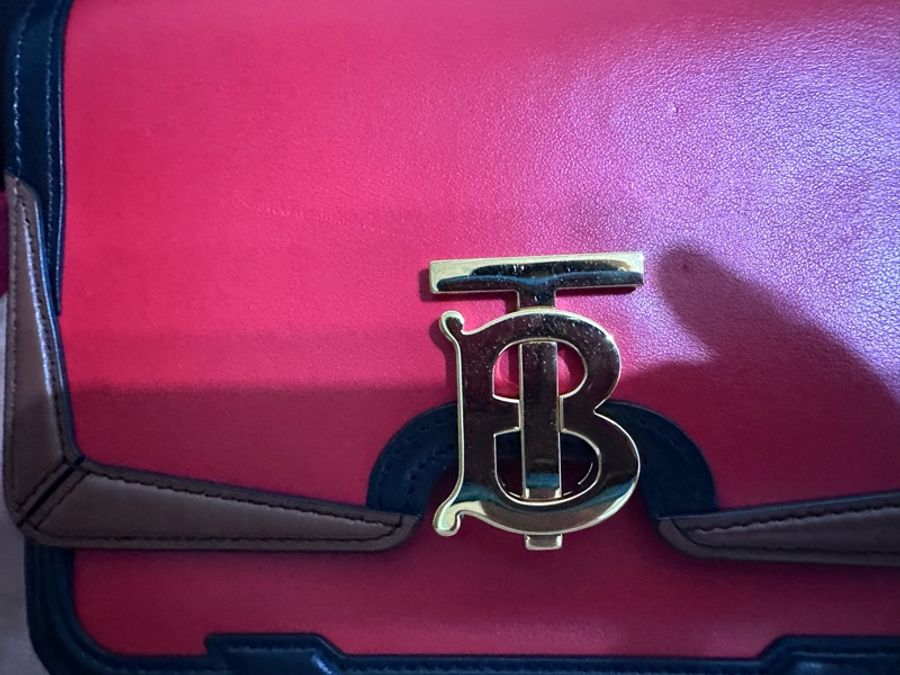 Burberry 經典豆腐包-6