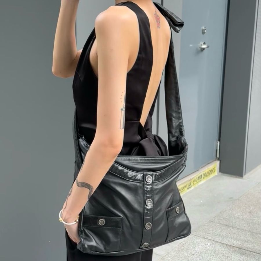 chanel 香奈兒 深藍 Girl Bag 衣服包 購物包 肩背包 斜背包 側背包 手提包-5