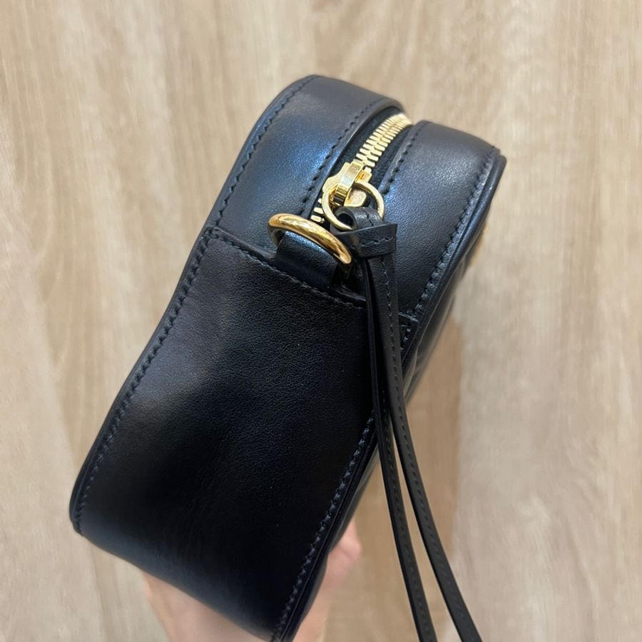 Gucci 黑牛皮絎縫紋Matelesse斜背相機包-2