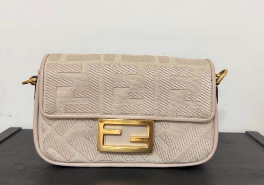 FENDI 迷你法棍(粉色)-0
