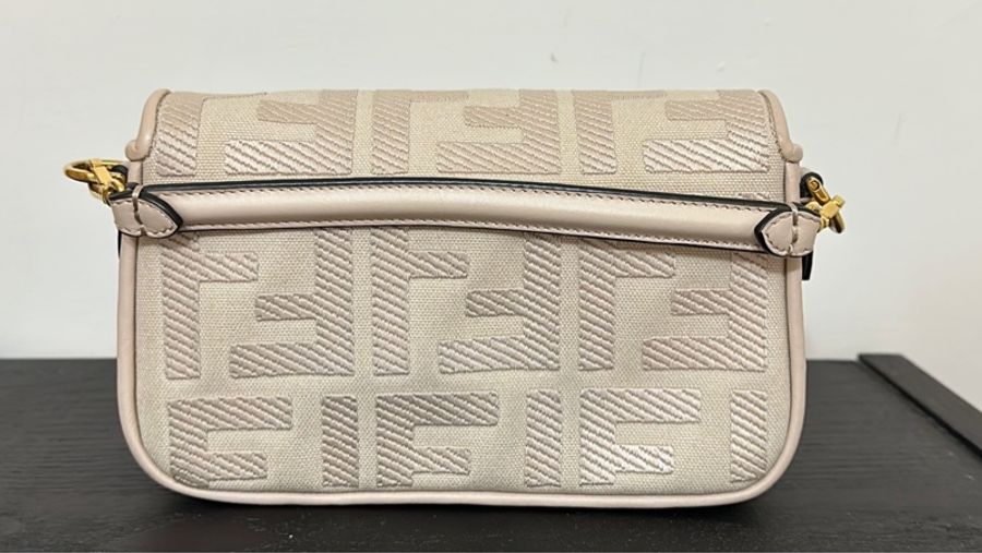 FENDI 迷你法棍(粉色)-1