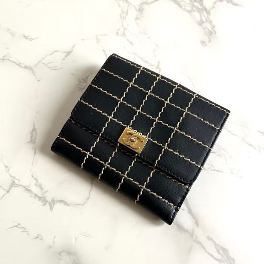 【LA LUNE】稀有中古二手Chanel黑色外縫線金扣皮革短夾銀包錢包中古包古董包-4