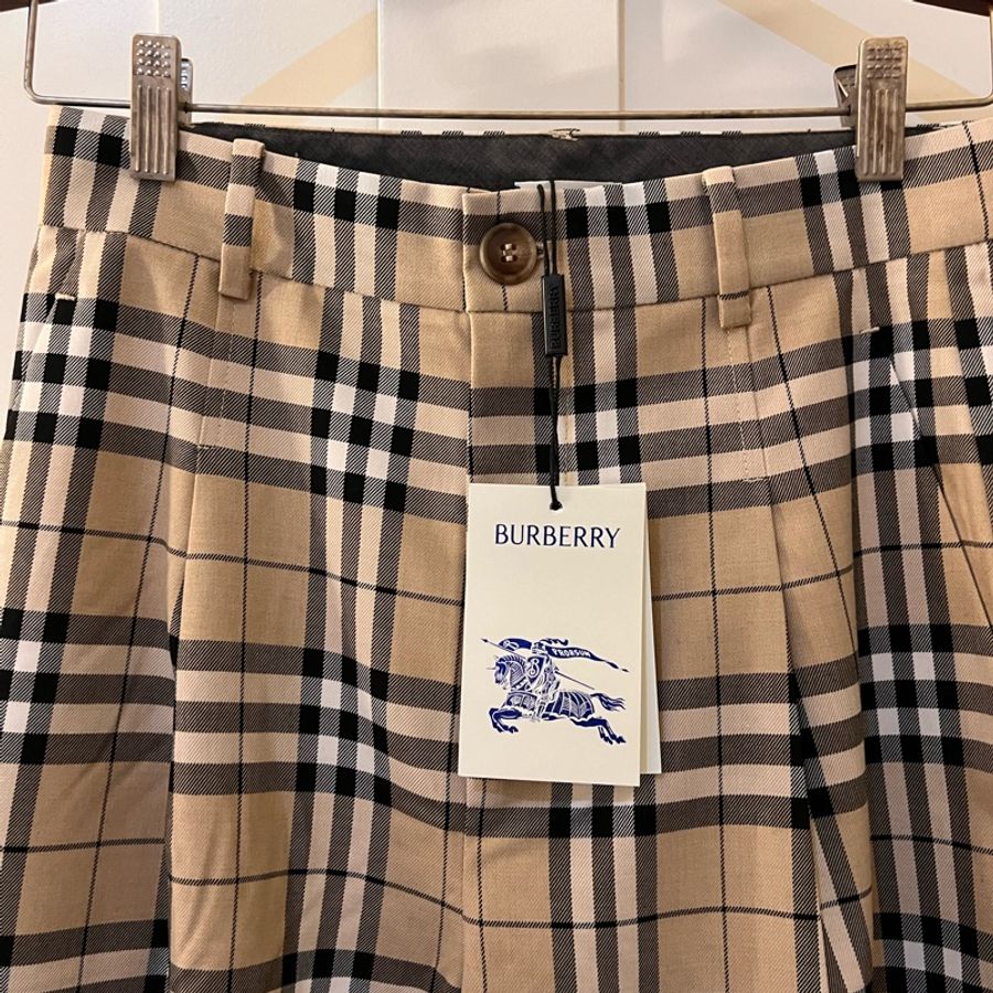全新/全標在《Burberry 》經典格紋格子微喇叭褲-0