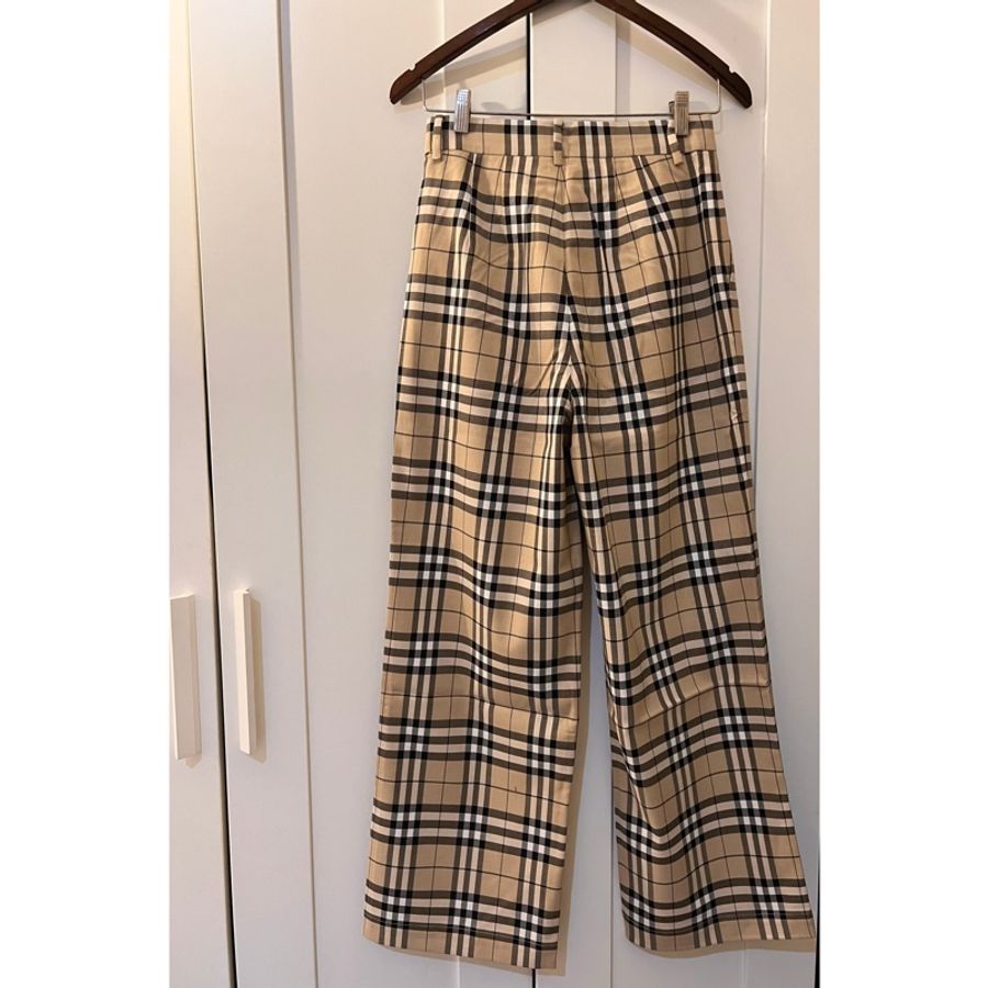 全新/全標在《Burberry 》經典格紋格子微喇叭褲-15