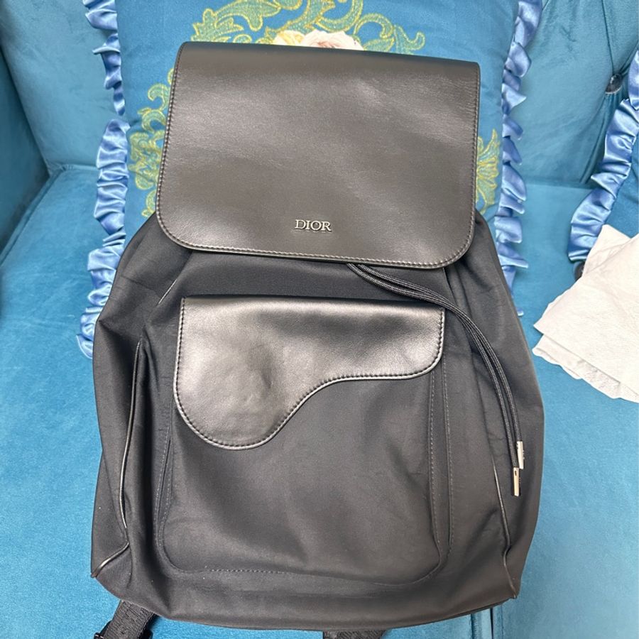 DIOR 併接牛皮後背包-0
