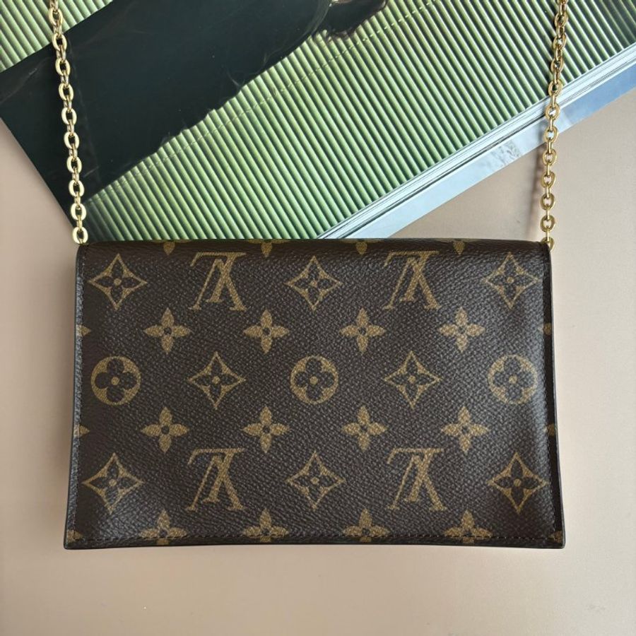 ::LOIUS VUITTON::  LV M69579 Flore 咖啡色經典花紋拼接粉色牛皮 WOC 金鍊斜背包-1