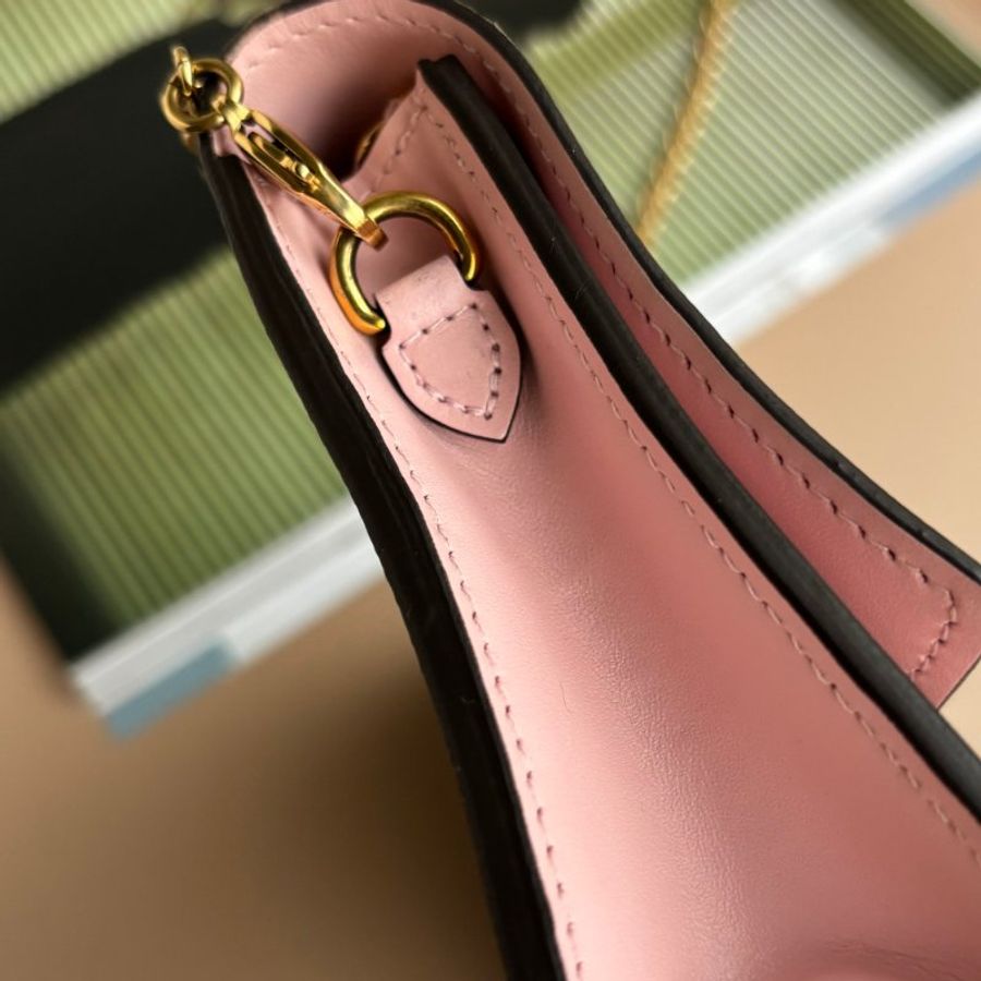 ::LOIUS VUITTON::  LV M69579 Flore 咖啡色經典花紋拼接粉色牛皮 WOC 金鍊斜背包-8