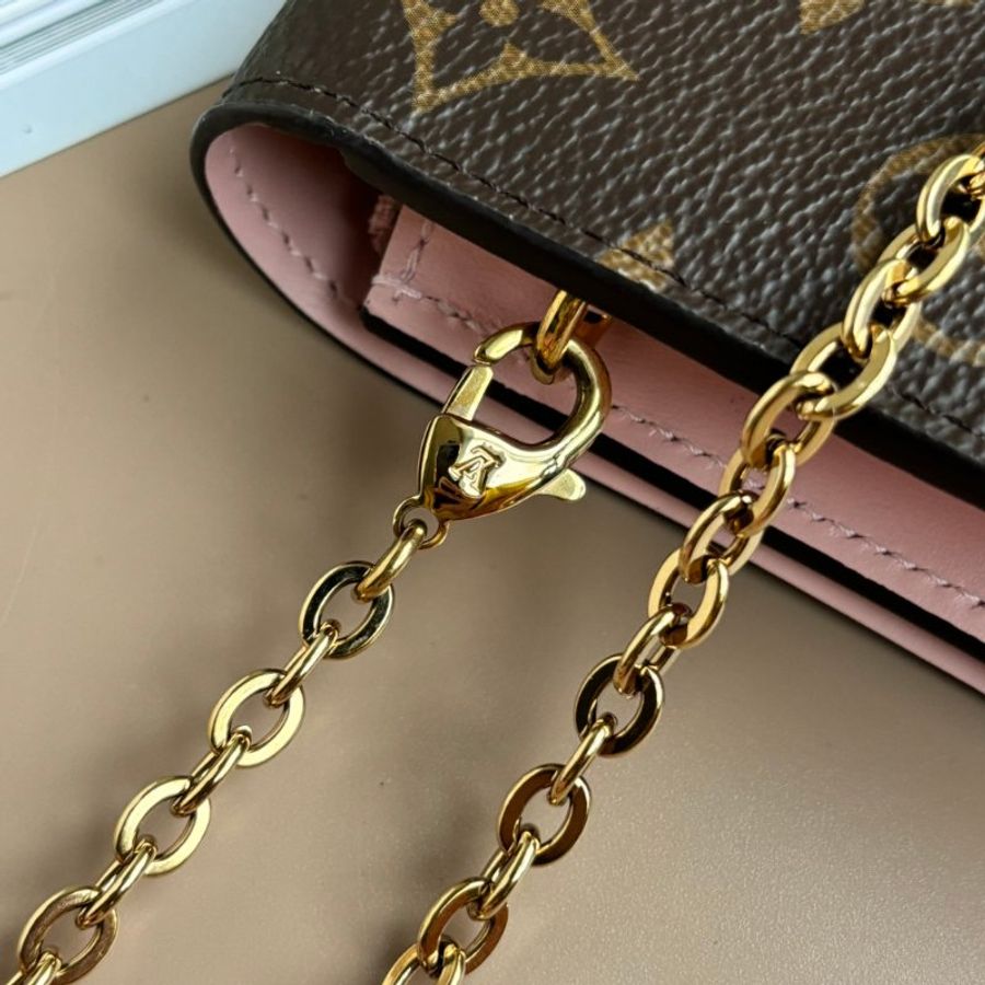 ::LOIUS VUITTON::  LV M69579 Flore 咖啡色經典花紋拼接粉色牛皮 WOC 金鍊斜背包-36
