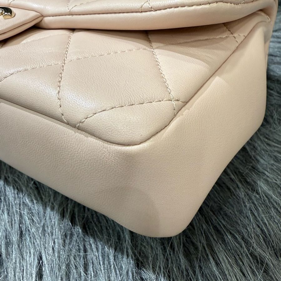 Chanel AS1353 粉膚色 杏色 金釦 Flap Bag Coco 斜背包 肩背包-6