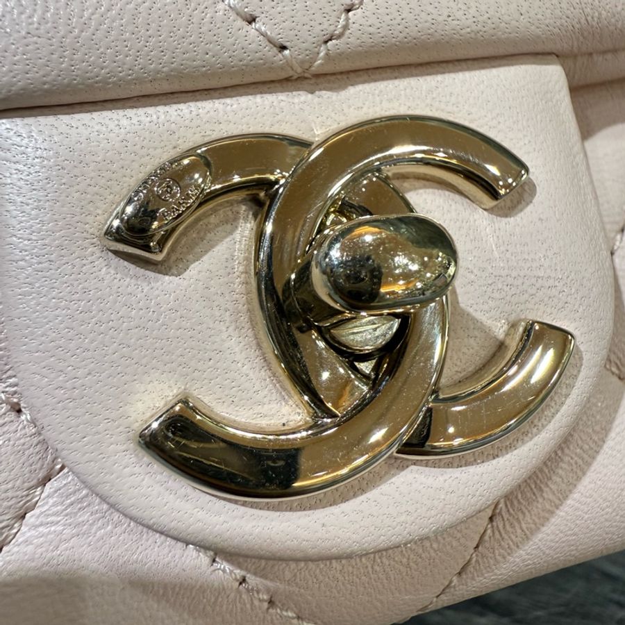 Chanel AS1353 粉膚色 杏色 金釦 Flap Bag Coco 斜背包 肩背包-12