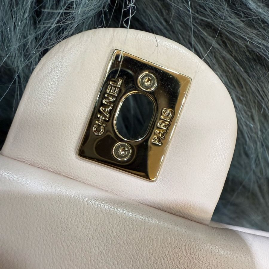 Chanel AS1353 粉膚色 杏色 金釦 Flap Bag Coco 斜背包 肩背包-15