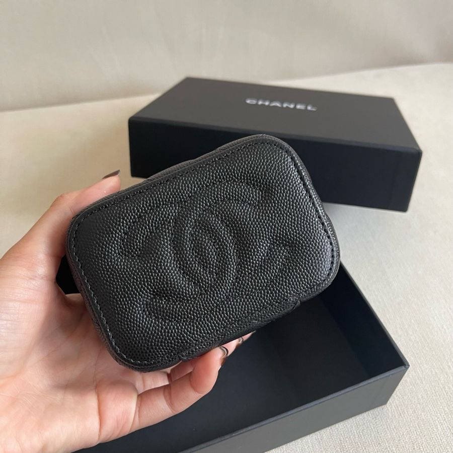 現貨 🖤 Chanel classic vanity case 小盒子 黑色 荔枝皮-4