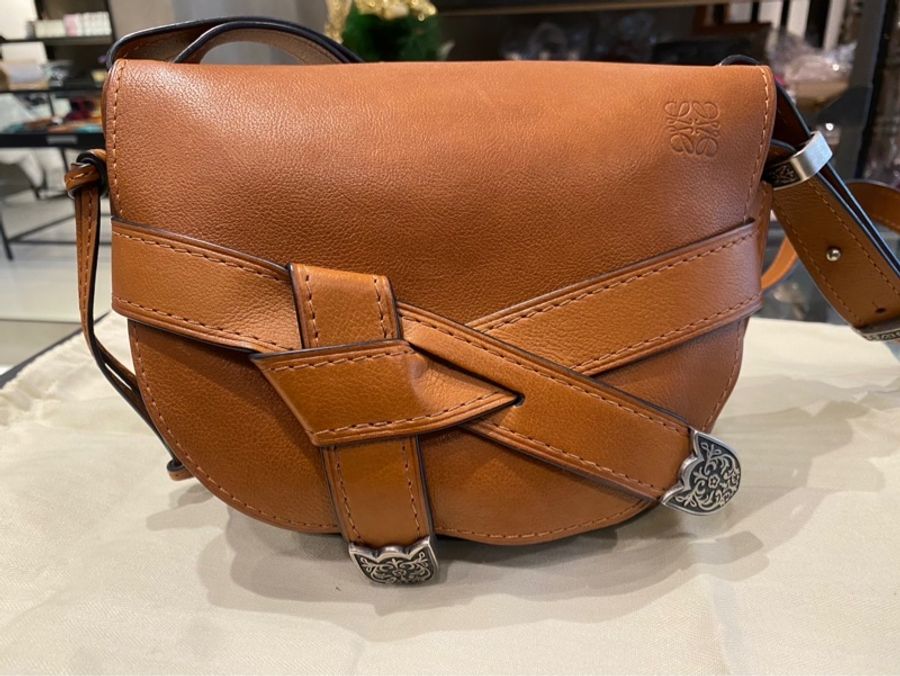 LOEWE Western系列 馬鞍包-0