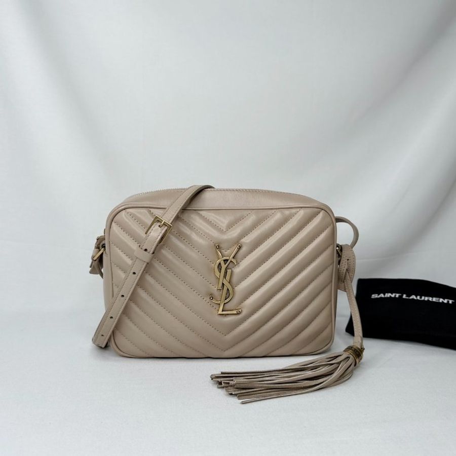 YSL LOU絎縫皮革流蘇相機包-0