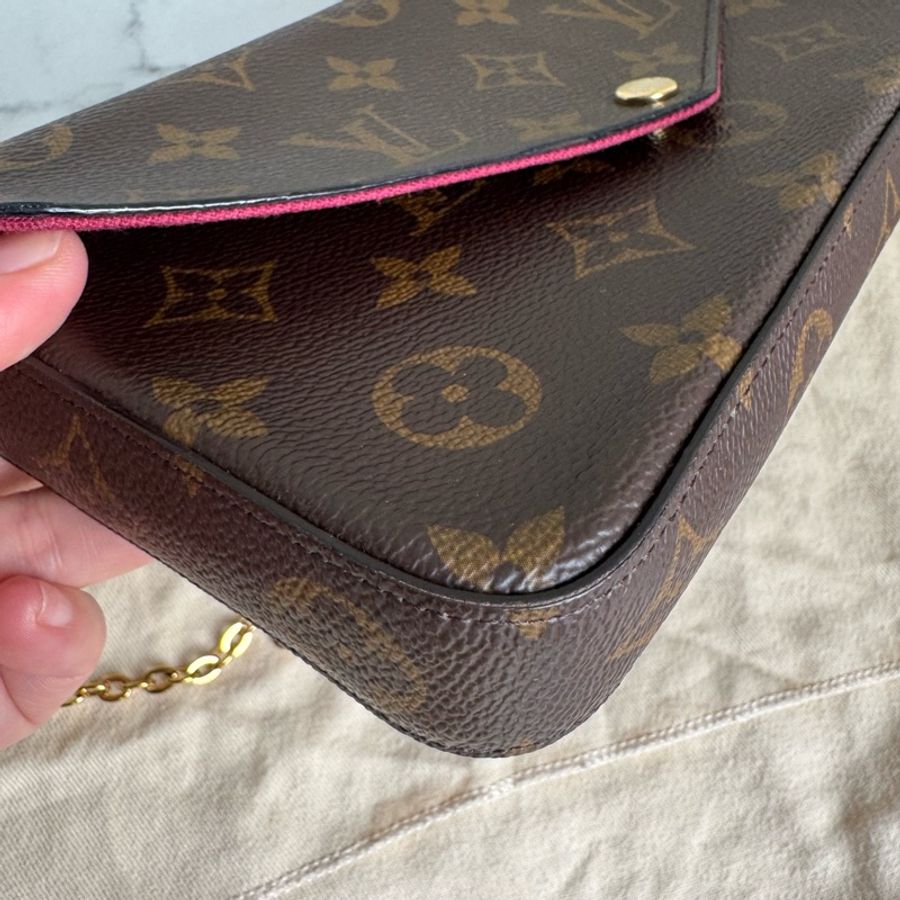 lv花紋金鏈woc三合一❣️-16