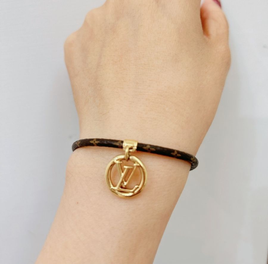 LV Louise Bracelet 手鍊 M8437Z-3
