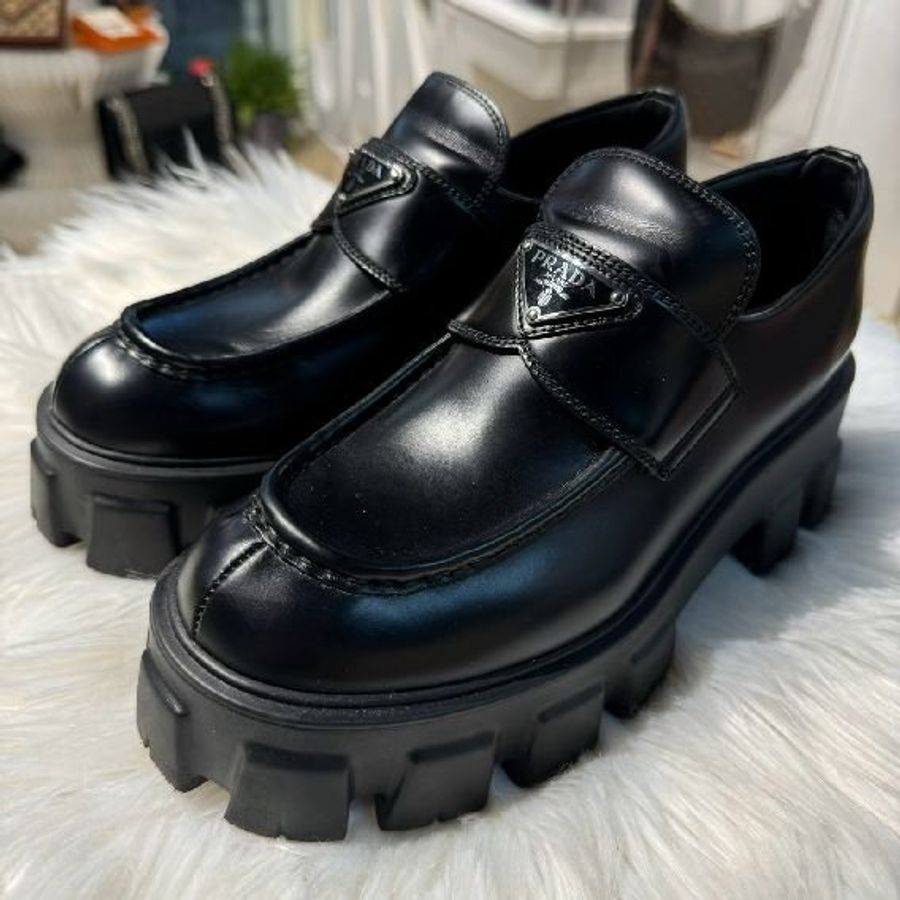 PRADA Monolith拋光皮革樂福鞋-0