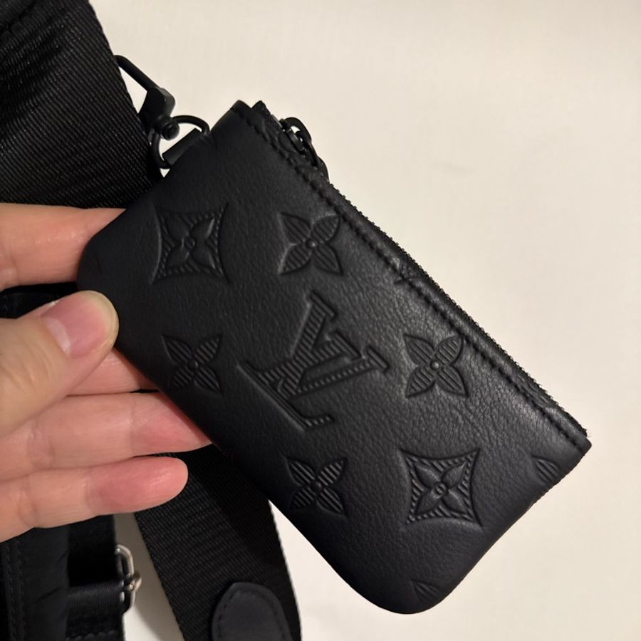 LV Trio Messenger-11