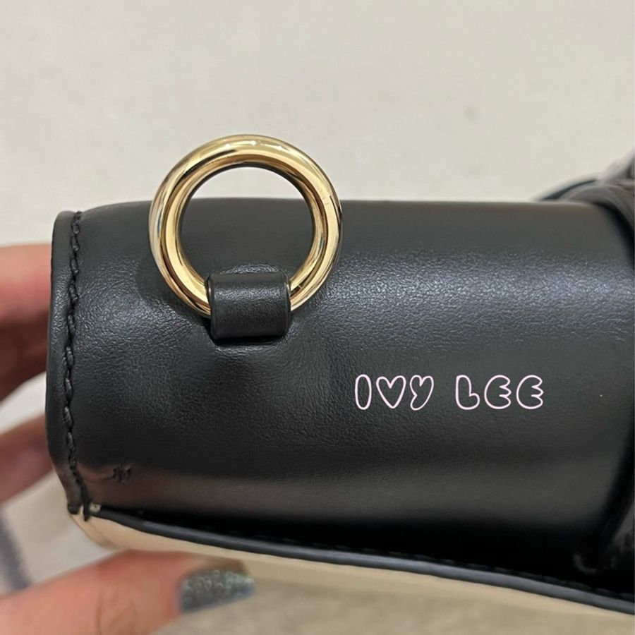 Valentino Rockstud Glam Lock 黑色 米白色皮革 鉚釘 鍊條包 斜背包 肩背包 二手精品-4