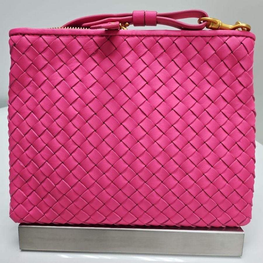 BV Shoulder Bag-3
