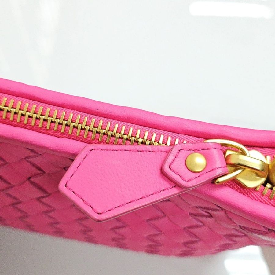 BV Shoulder Bag-24