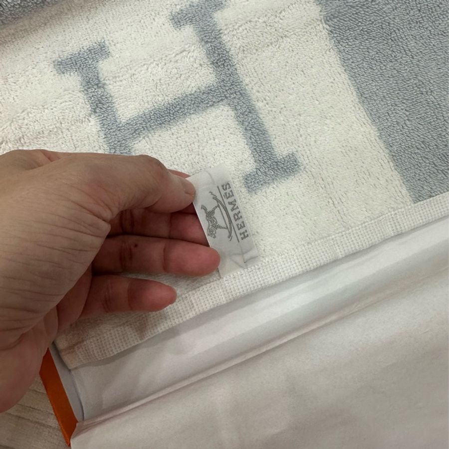 Hermès Avalon毛巾 冰川藍 有盒子 《寶寶的最愛》賣場另有粉紅色-11