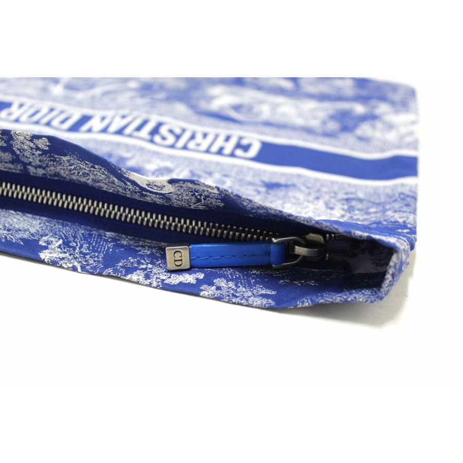 NEW Christian Dior Blue Toile de Jouy Reverse Technical Fabric DiorTravel Zipped Pouch-6