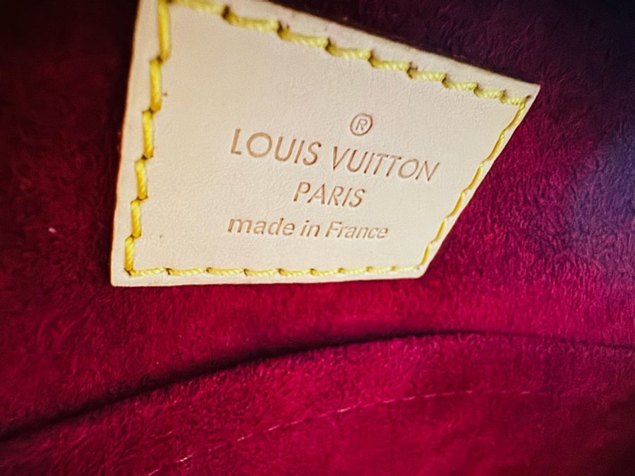 近新LV Louis Vuitton 經典白三彩 村上隆 肩背包 手提包-28