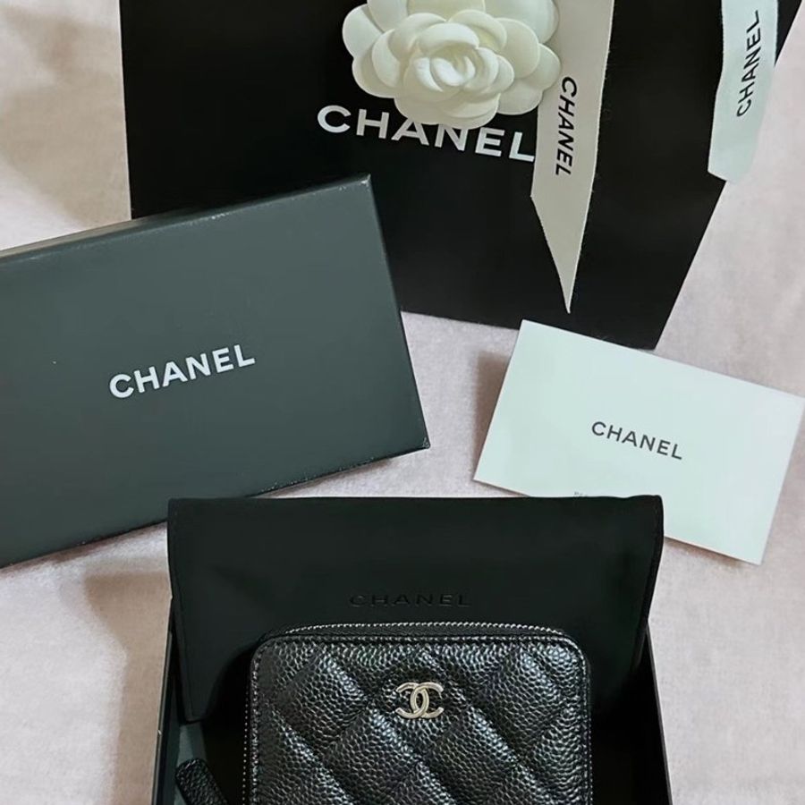 Chanel 香奈兒 經典ㄇ拉零錢包 黑銀-1