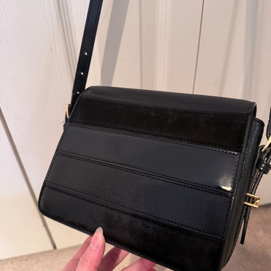 Burberry Grace 去過很多國家旅行,旅行好包-16