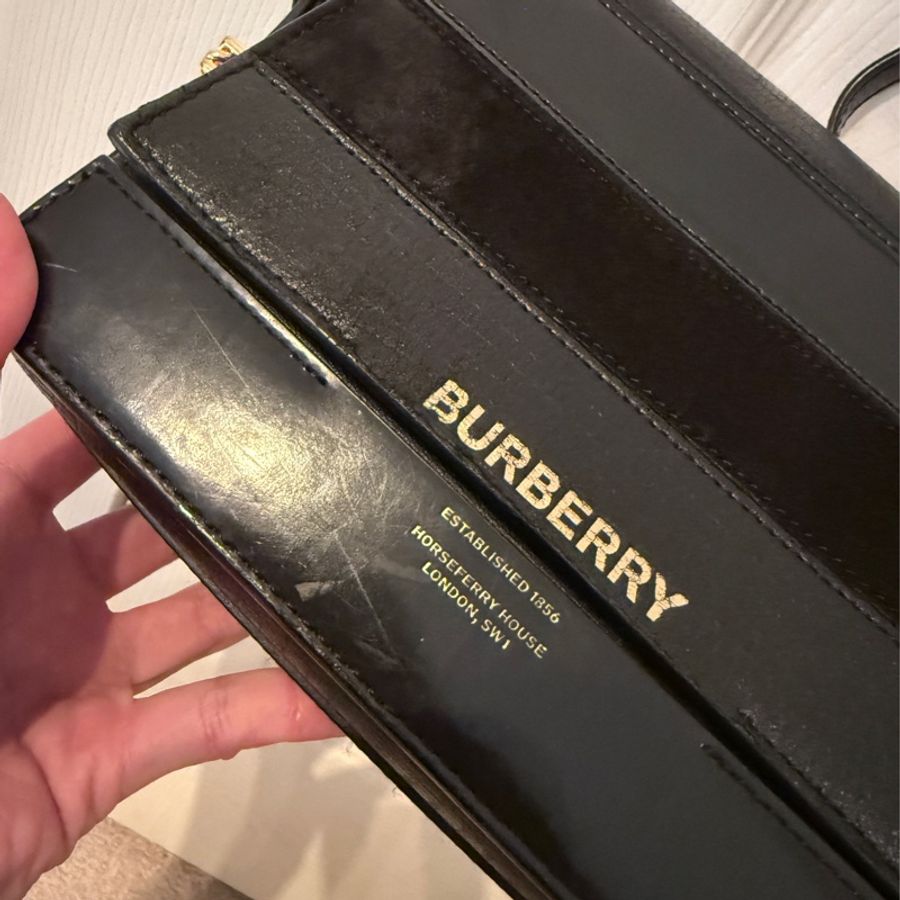 Burberry Grace 去過很多國家旅行,旅行好包-18