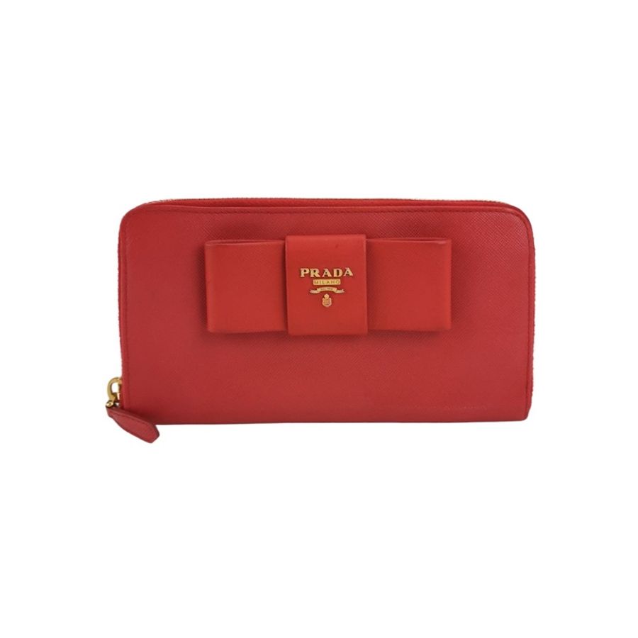 ❤️【Prada 牛皮紅色蝴蝶結字母 Logo 拉鏈長夾】❤️-0