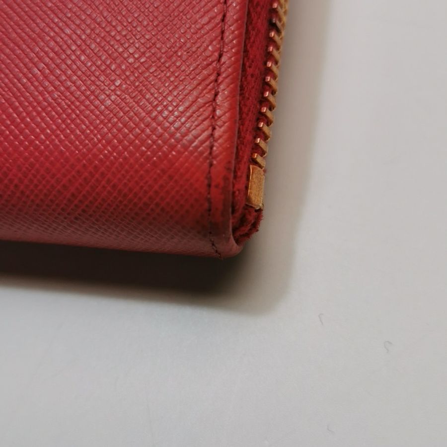 ❤️【Prada 牛皮紅色蝴蝶結字母 Logo 拉鏈長夾】❤️-15