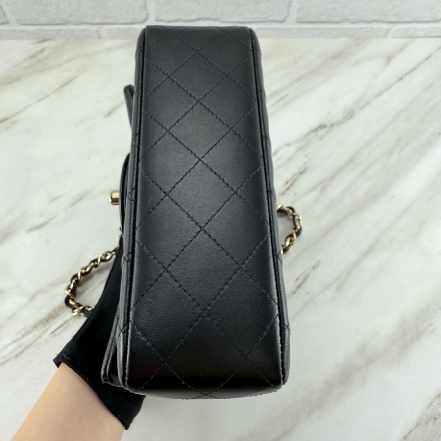 Chanel 香奈兒 經典菱格紋 CF 20 Mini Coco Classis Flap 黑色淡金釦-7