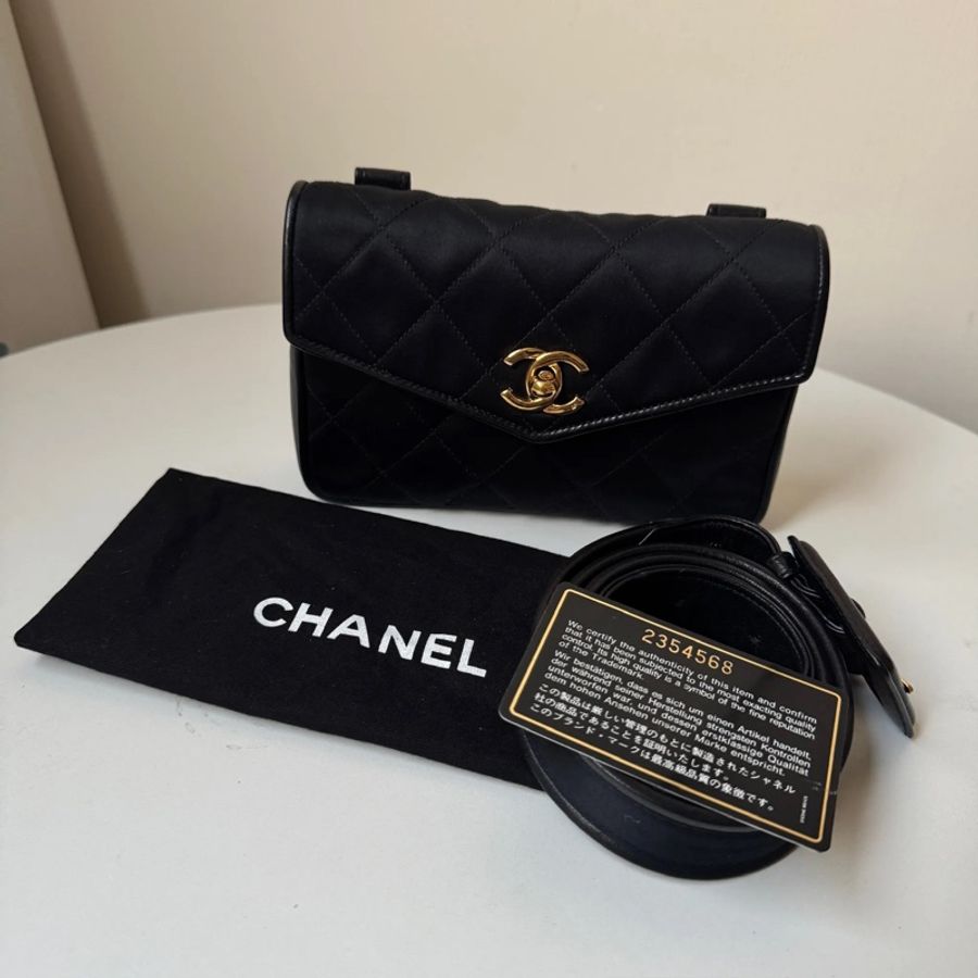 最後降價!!CHANEL中古黑金緞面拼皮信封腰包-9