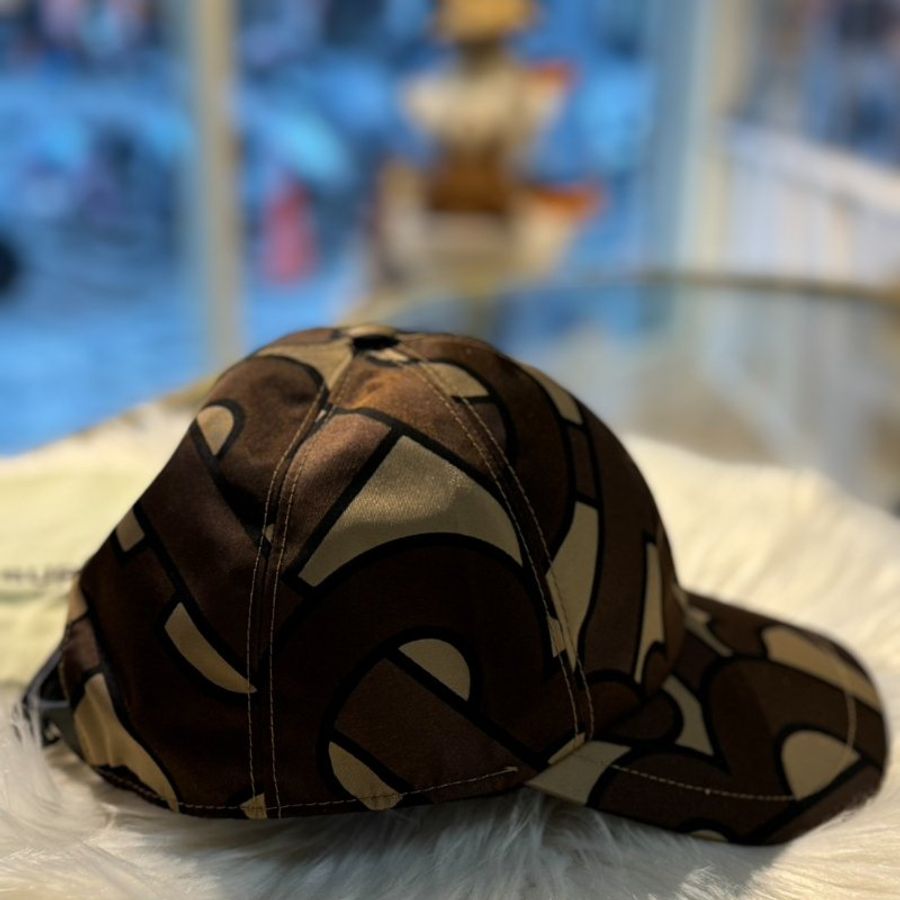 BURBERRY滿版球帽-4