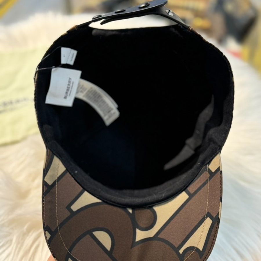 BURBERRY滿版球帽-5