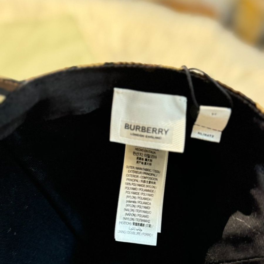 BURBERRY滿版球帽-6