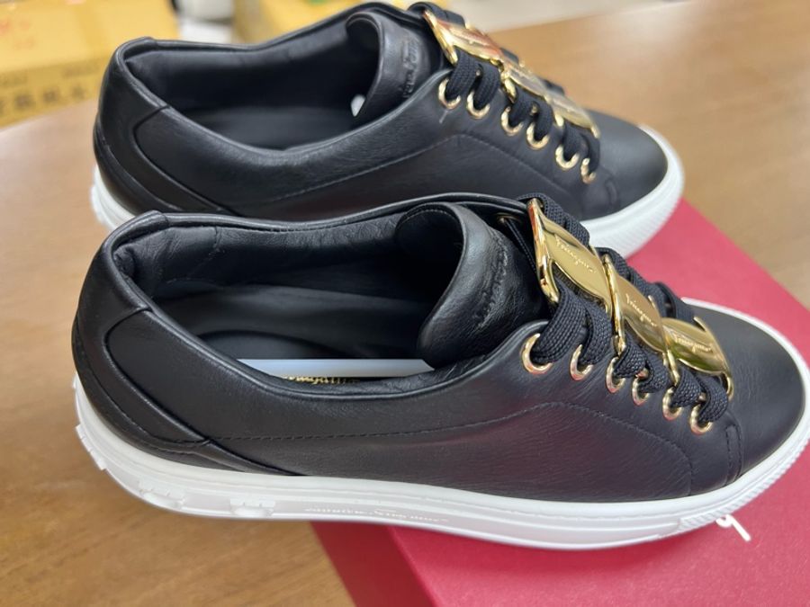 Ferragamo 全新品特賣Family Sale4號半女生休閒鞋-2