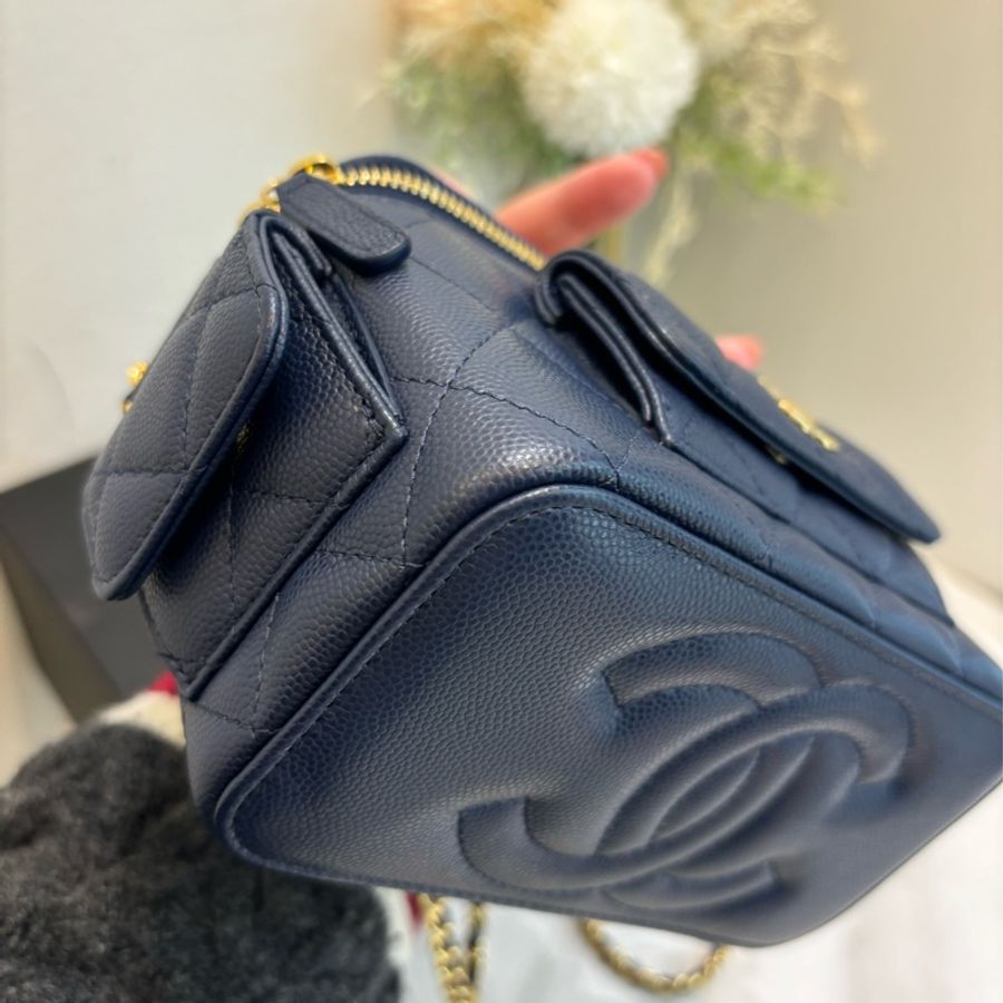 Chanel 23B Cargo bag Navy colour-6