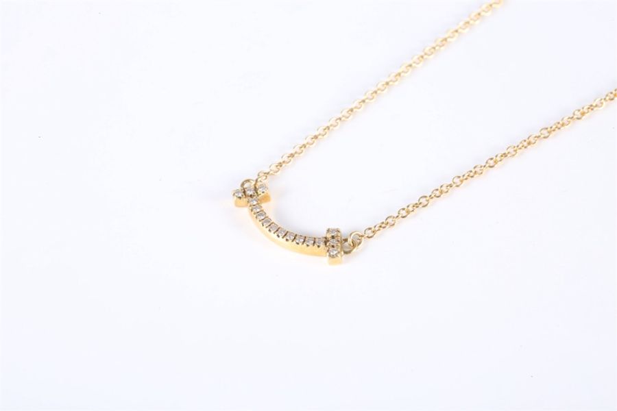 TIFFANY&CO(蒂芙尼) Tiffany T 微笑項鏈 mini 滿鑽 18K黃金/鑽石 項鏈 黃金 18K-1