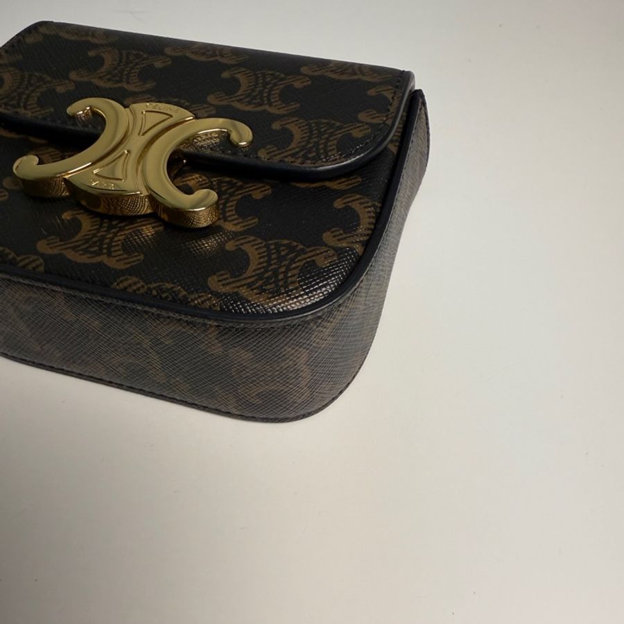 Celine Mini Triomphe 老花凱旋門金釦斜背包-4
