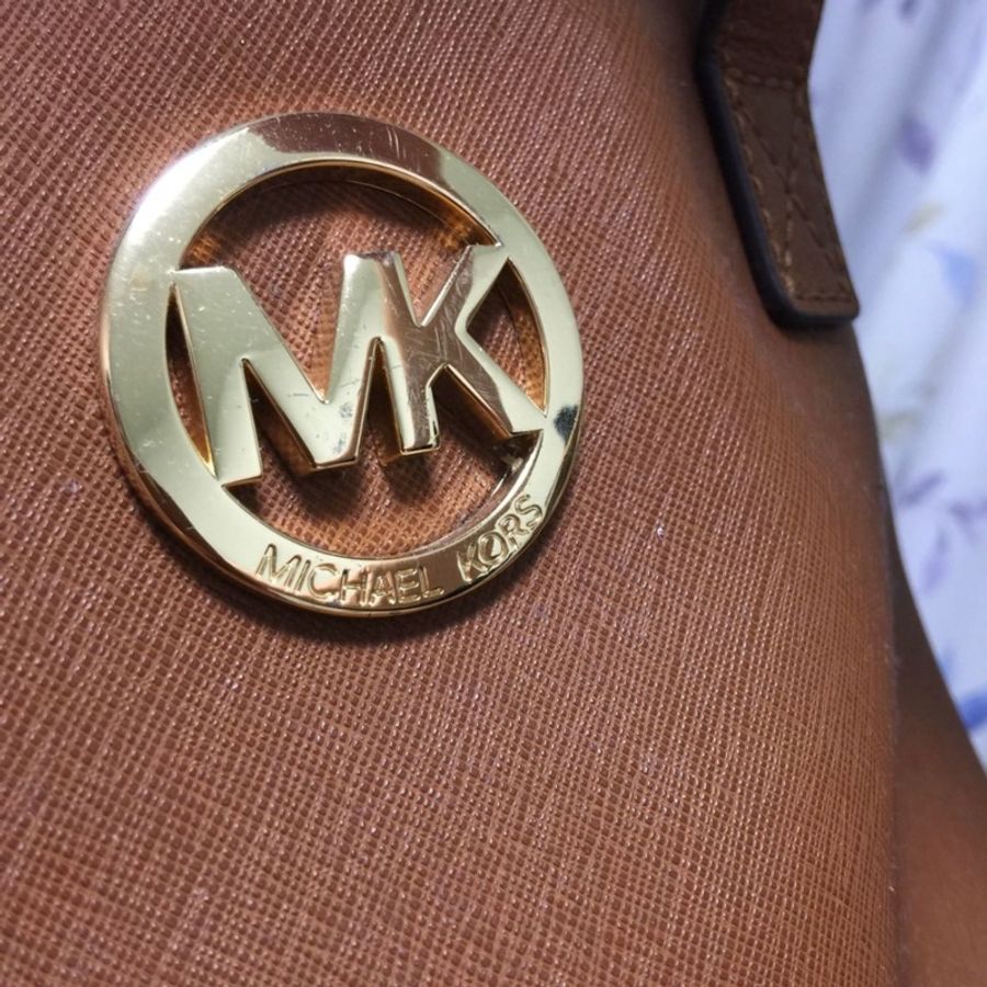 ☆╮PRiNcEsS-Mine╭☆ 100%正品日本帶回╭☆ MK Michael Kors 咖啡色防刮牛皮小款手提包-5