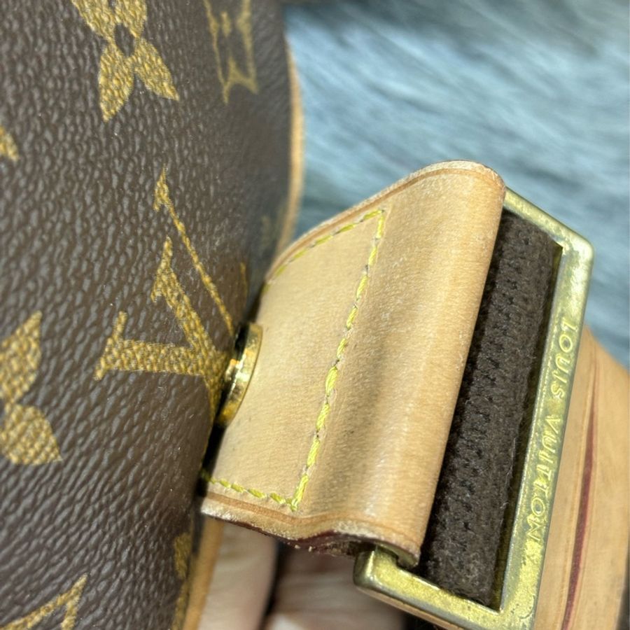 LV M51870 原花老花字紋 胸口包後背包肩背包側背包地圖包霹靂包斜背包-22