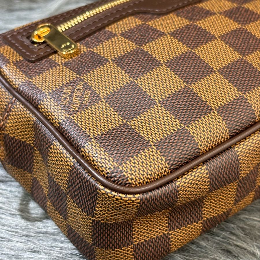 LV N61739 咖啡棋盤格紋 拉鍊包手拿包收租包發財包麻將包銀行包房東包-7