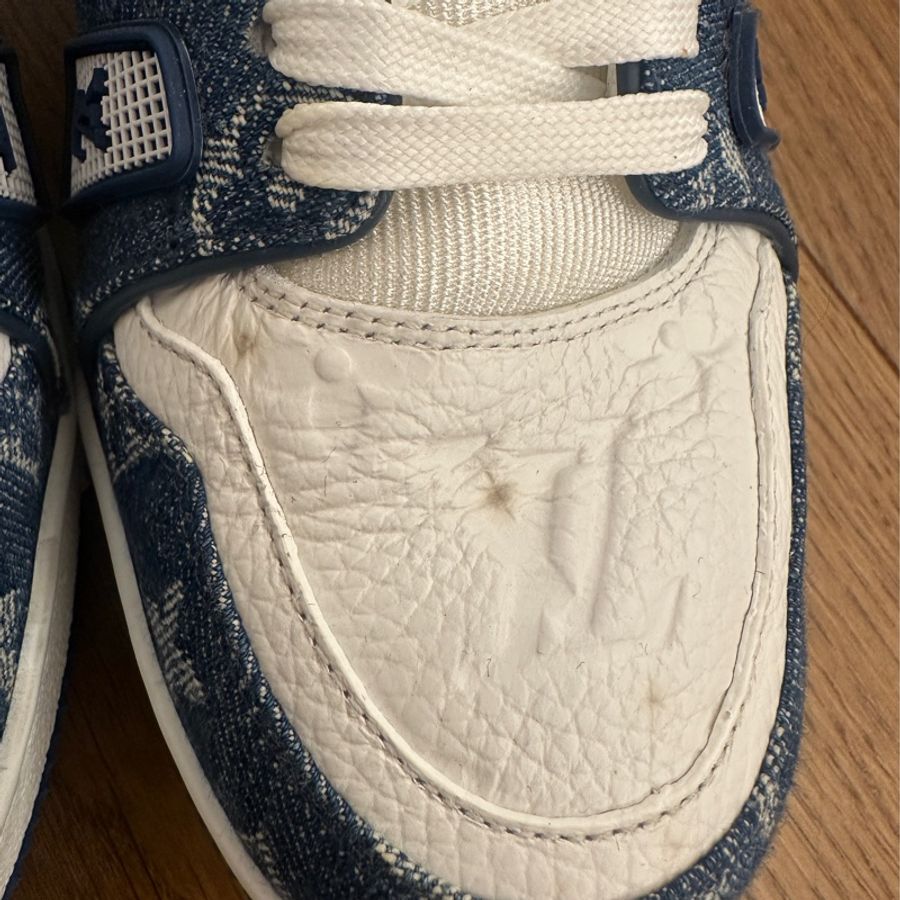 中性 男女都適合 路易威登Louis Vuitton 經典球鞋 size 6 1/2-15