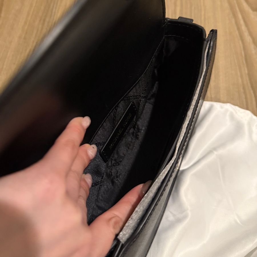 全新Michael Kors 鏈條包 (可肩背/斜背)-10