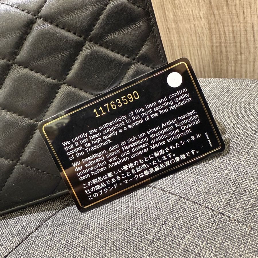 CHANEL 香奈兒黑色牛皮白色雙C Logo康朋對開長夾 皮夾-8