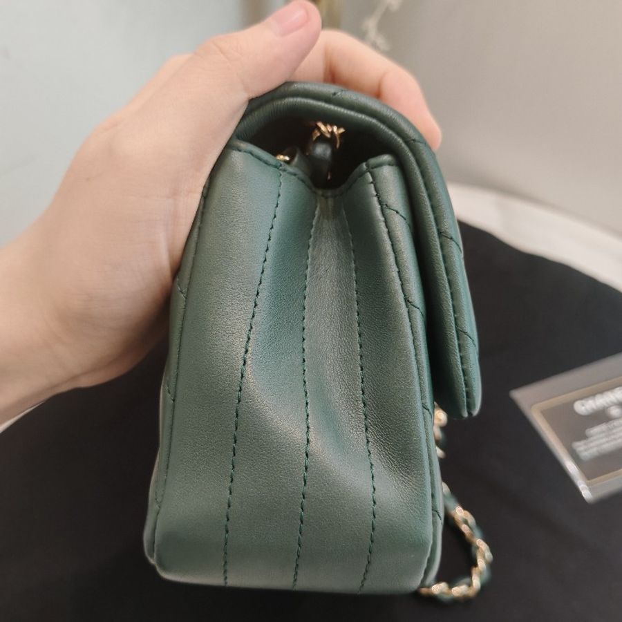Chanel classic flap mini-3