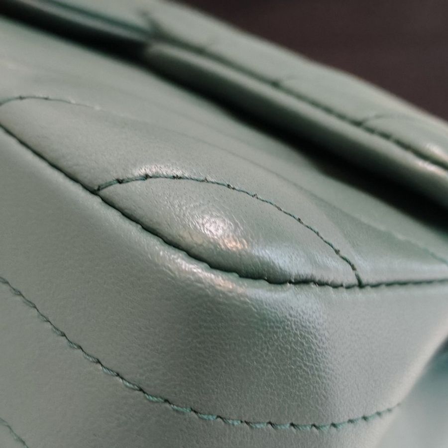 Chanel classic flap mini-11